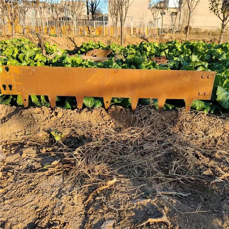 Garten rostige Rasenkanten