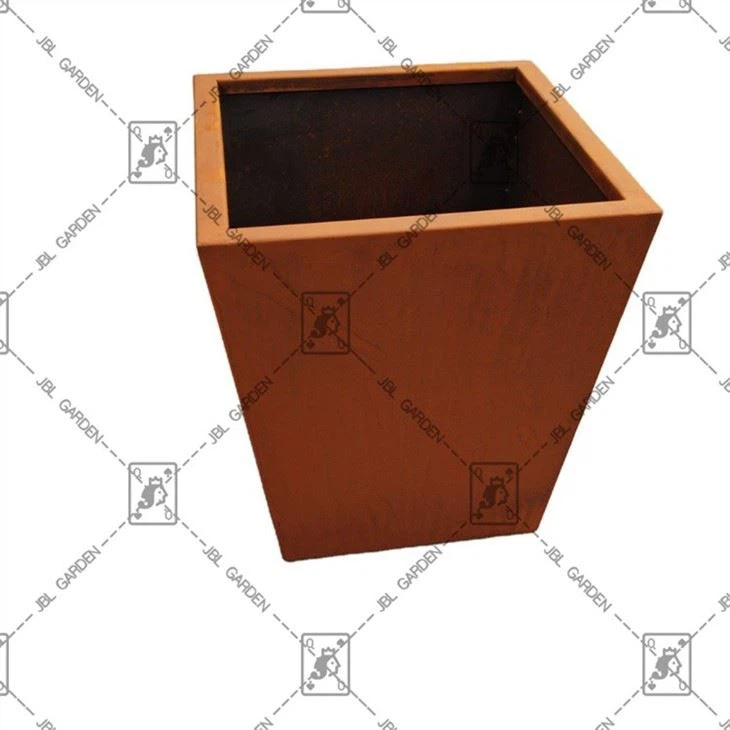 Tall Lightweight Outdoor Planters