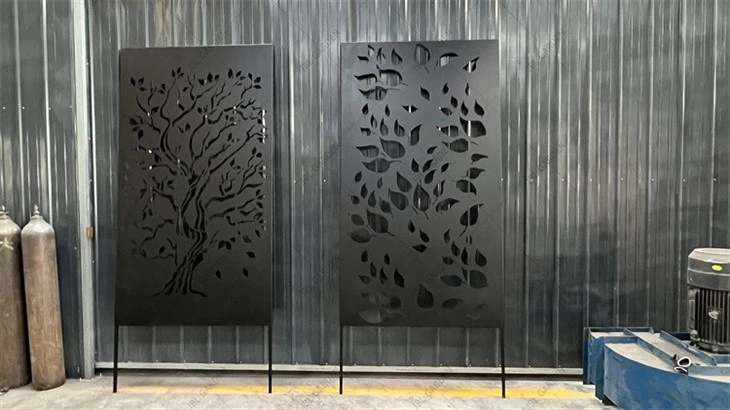 powder coated black screen panels (5)