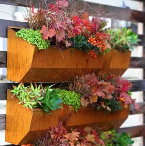 Metal Oblong Rusty Planters