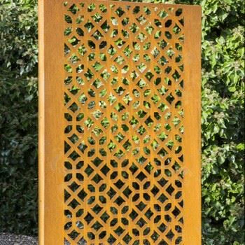 The Design Of Courtyard Screens